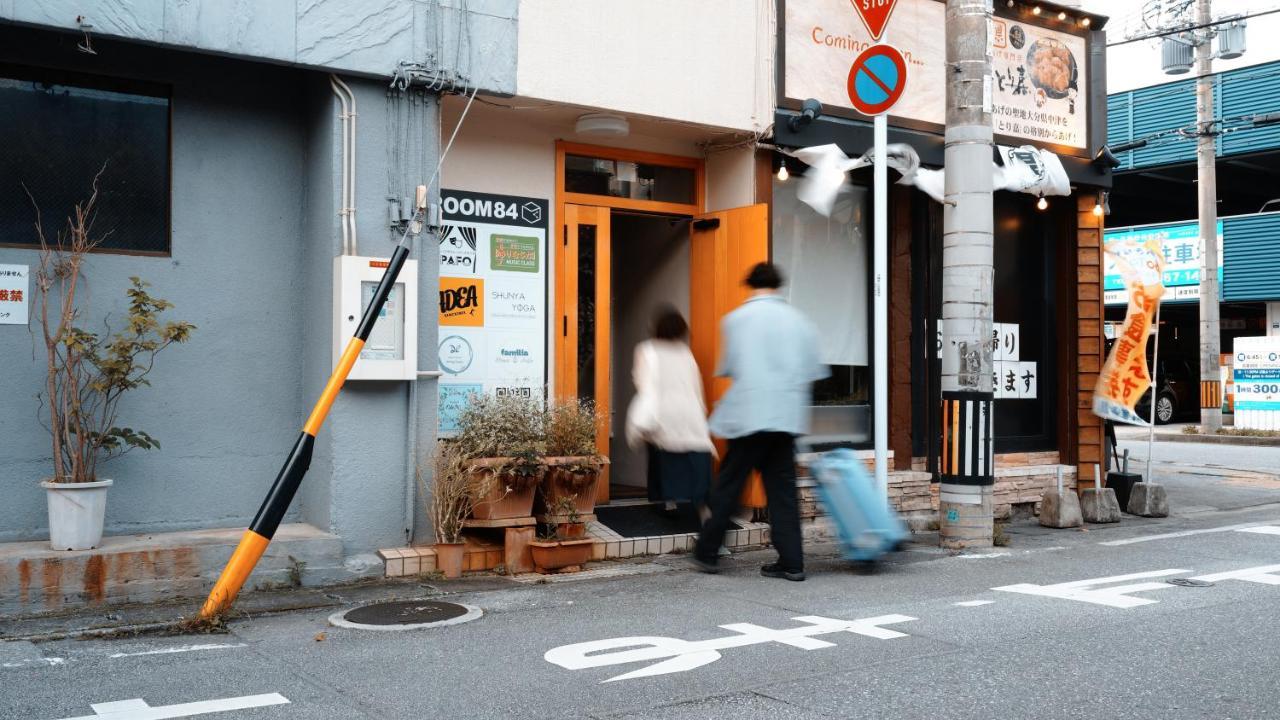 琉球モダン宿りゅうだん Naha Buitenkant foto